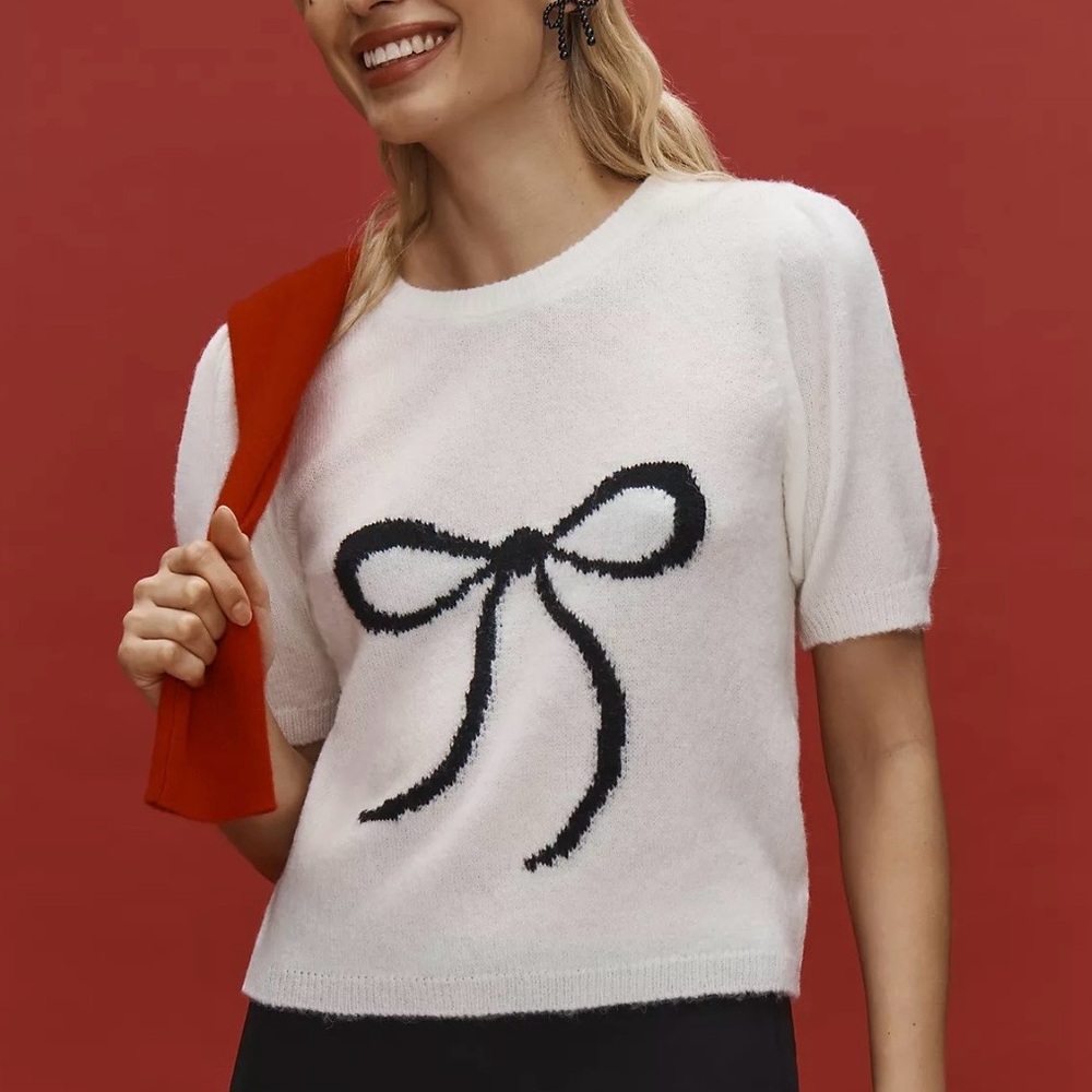 ANTHROPOLOGIE Ivory Short Sleeve Black Bow Sweater